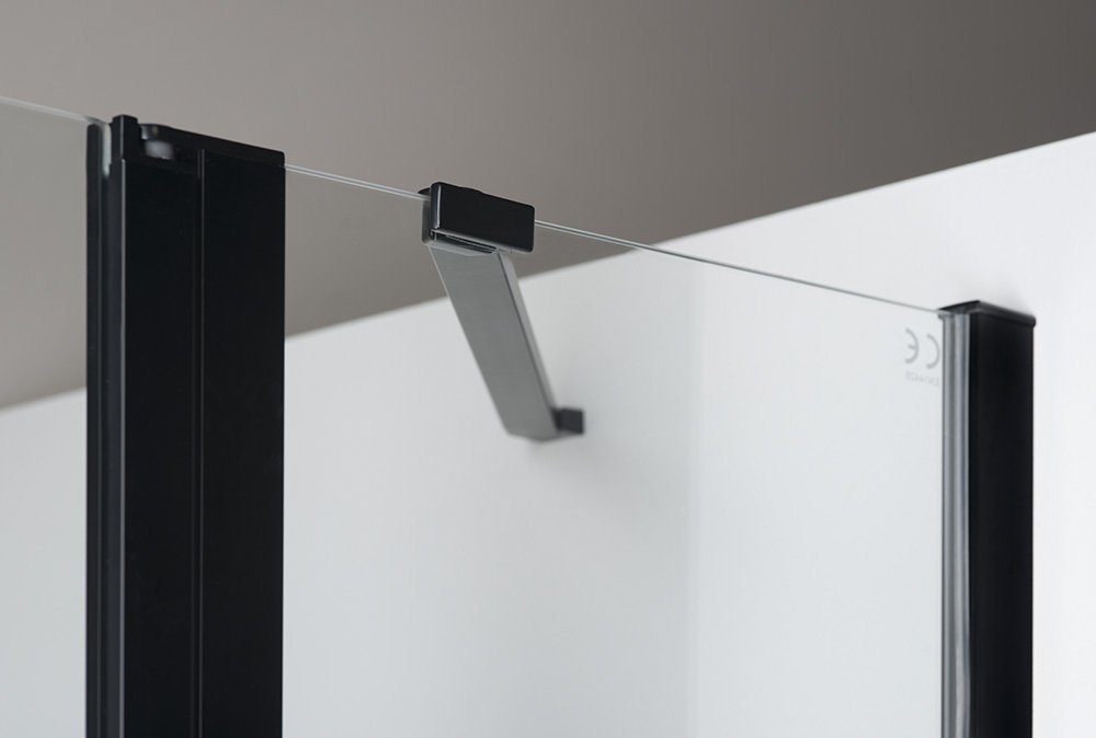 Polysan ZOOM BLACK sprchové dveře 1100mm, čiré sklo, detail úchytu skla
