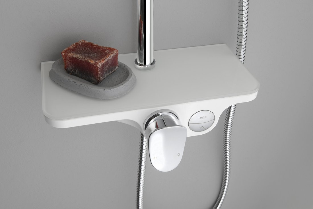 Aqualine MARCO sprchový sloup s pákovou baterií, chrom, detail poličky a ovládání