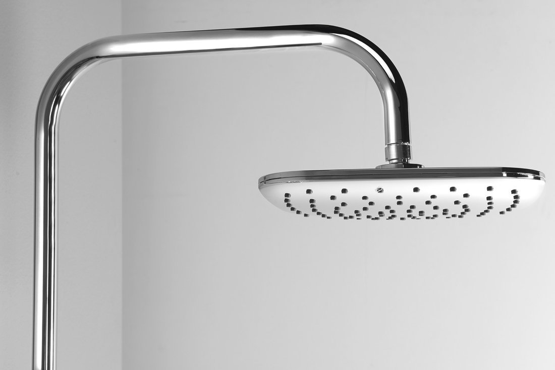 Aqualine KERA sprchový sloup s napojením na baterii, chrom, detail hlavové sprchy