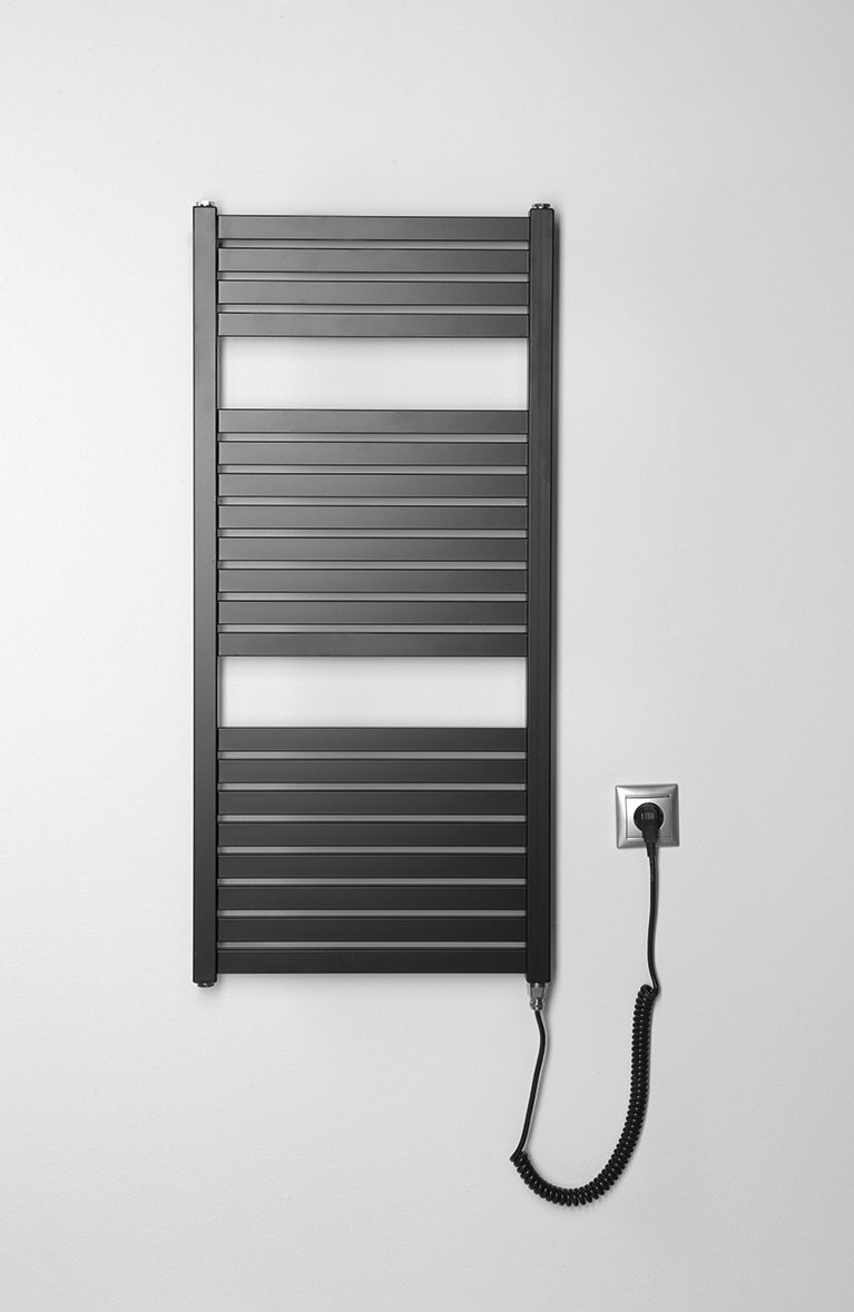 Aqualine TONDI-E elektrické otopné těleso rovné 450x970 mm, 300 W, černá mat, na stěně s kabelem