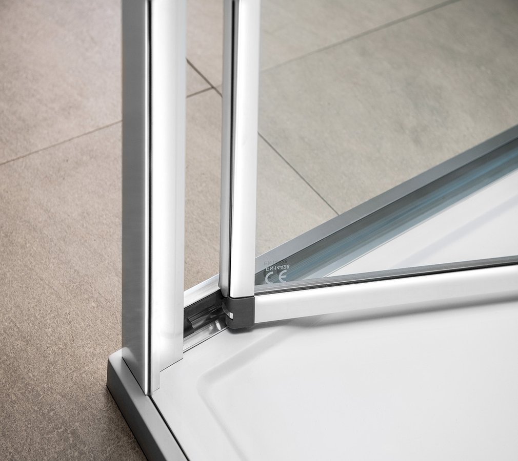 Polysan EASY sprchové dveře skládací 800mm, čiré sklo, detail rohu u vaničky