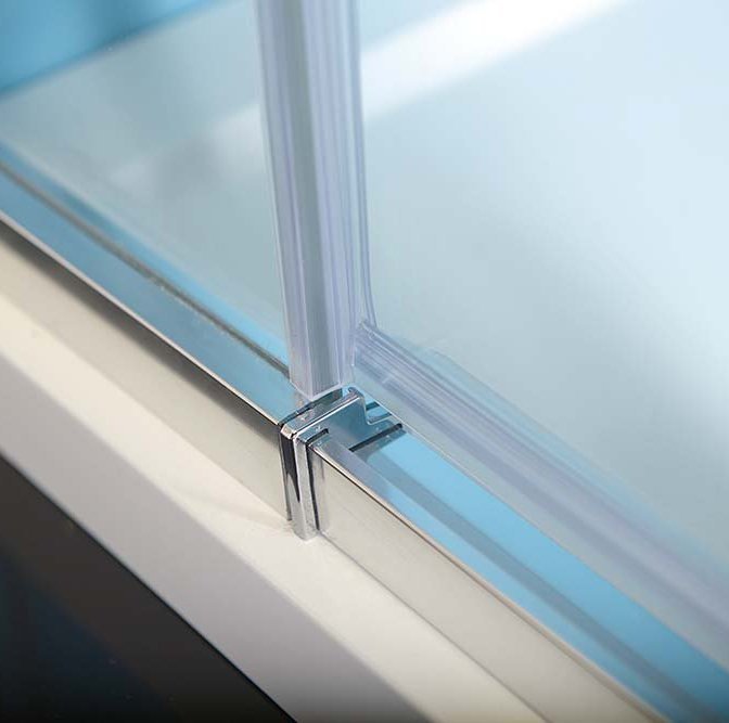 Polysan EASY třístěnný sprchový kout 800-900x700mm, pivot dveře, L/P varianta, čiré sklo, detail těsnění dveří