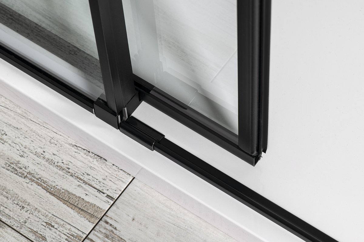 Polysan ALTIS BLACK obdélníkový sprchový kout 1200x900 mm, L/P varianta, detail spodní lišty