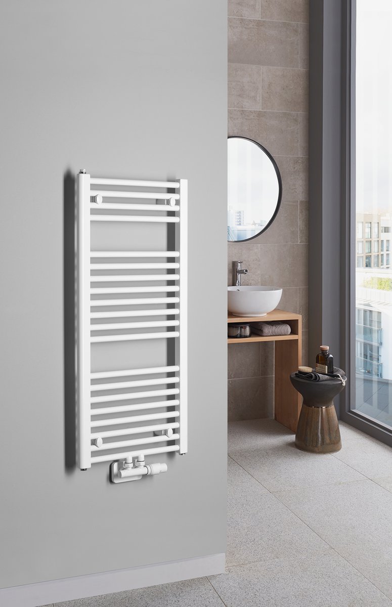 Aqualine DIRECT otopné těleso se středovým připojením 450x960 mm, bílá, v koupelně
