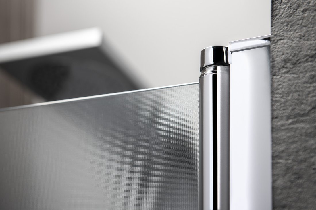 Aqualine PILOT otočné sprchové dveře dvojkřídlé 1000mm, detail profilu a skla