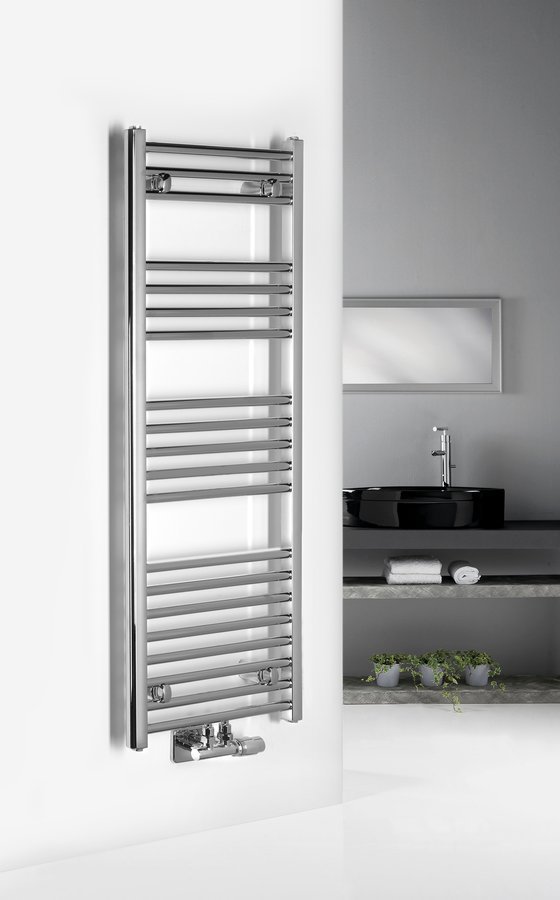 Aqualine ALYA otopné těleso rovné 400x1188mm, středové připojení, chrom, v koupelně