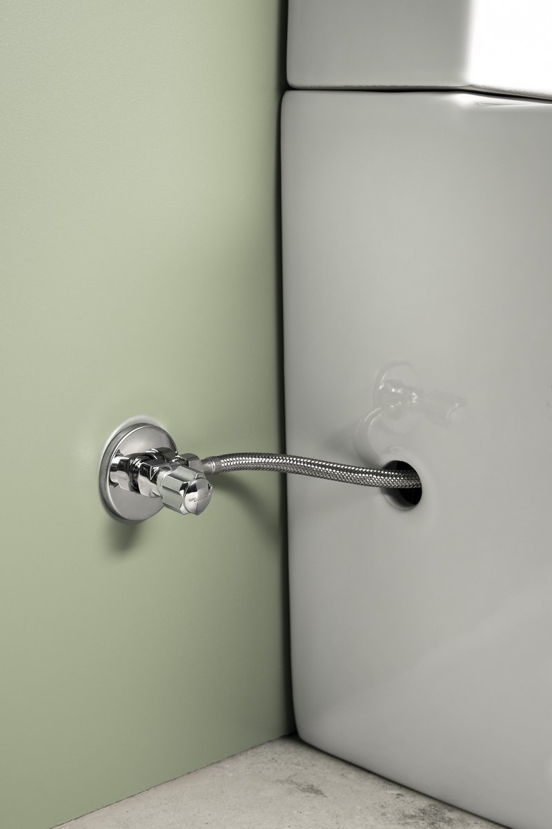 Aqualine JALTA HYGIE WC kombi s umývátkem, Rimless, spodní/zadní odpad, bílá, detail přívodu vody