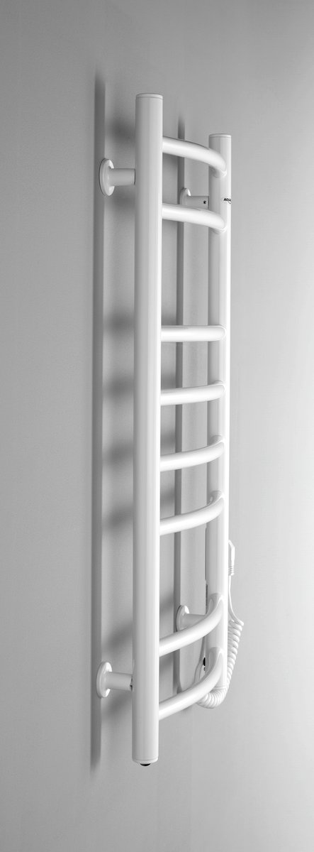 Aqualine SUPE elektrický sušák ručníků, 360x800mm, 107W, bílý, pohled zboku na stěně