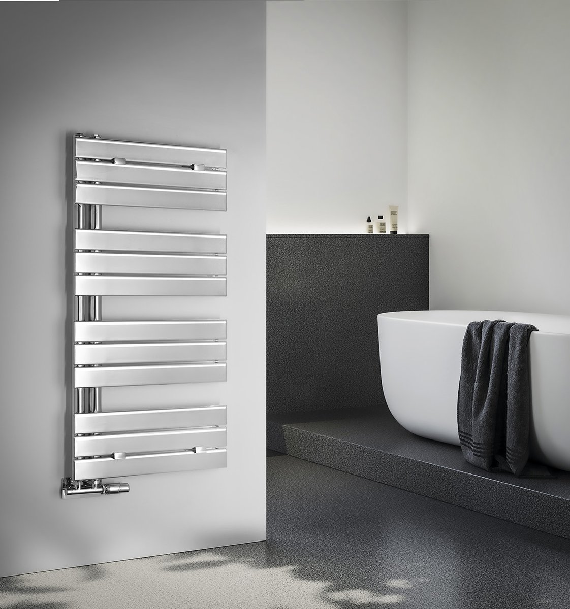 Aqualine MYTHOS otopné těleso 500x1130mm, chrom, v koupelně u vany