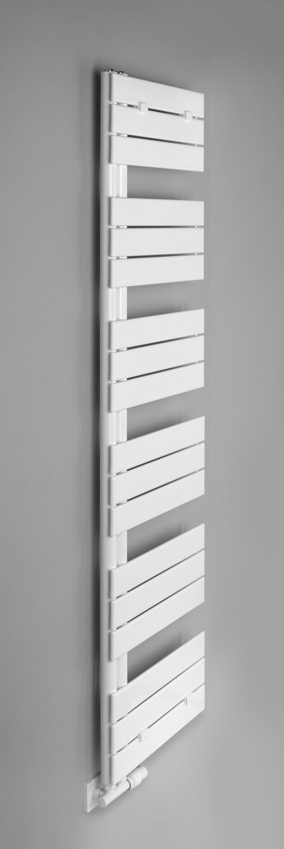 Aqualine MYTHOS otopné těleso 500x1730mm, bílá, pohled zboku na stěně