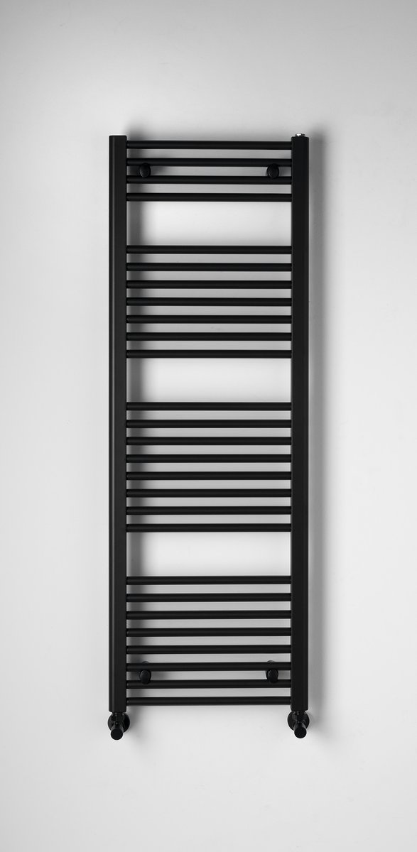 Aqualine DIRECT otopné těleso s bočním připojením 450x1320mm, černá mat, celkový pohled
