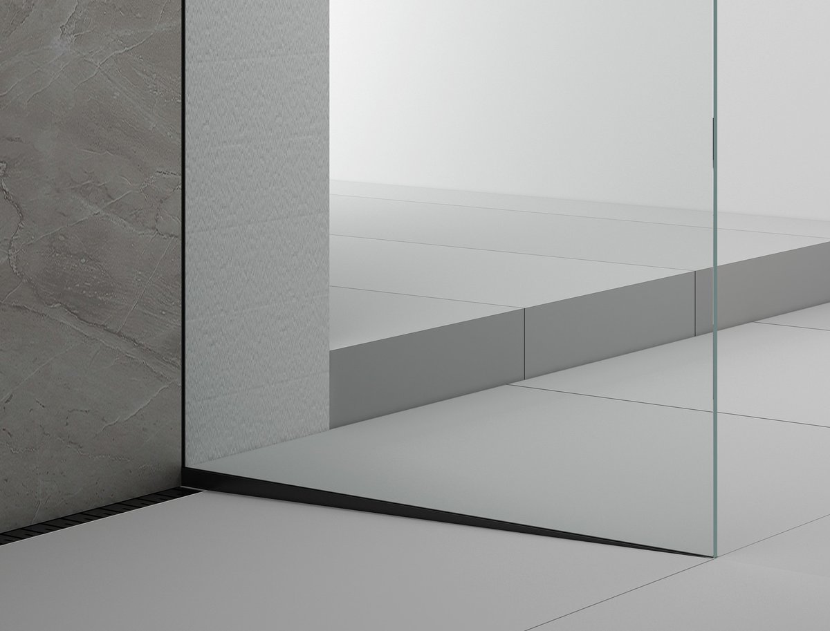 Polysan ARCHITEX sada pro uchycení skla, podlaha-stěna-strop se spádovou lištou, 1615x2600mm, pravá, černá mat, detail spodní hrany skla