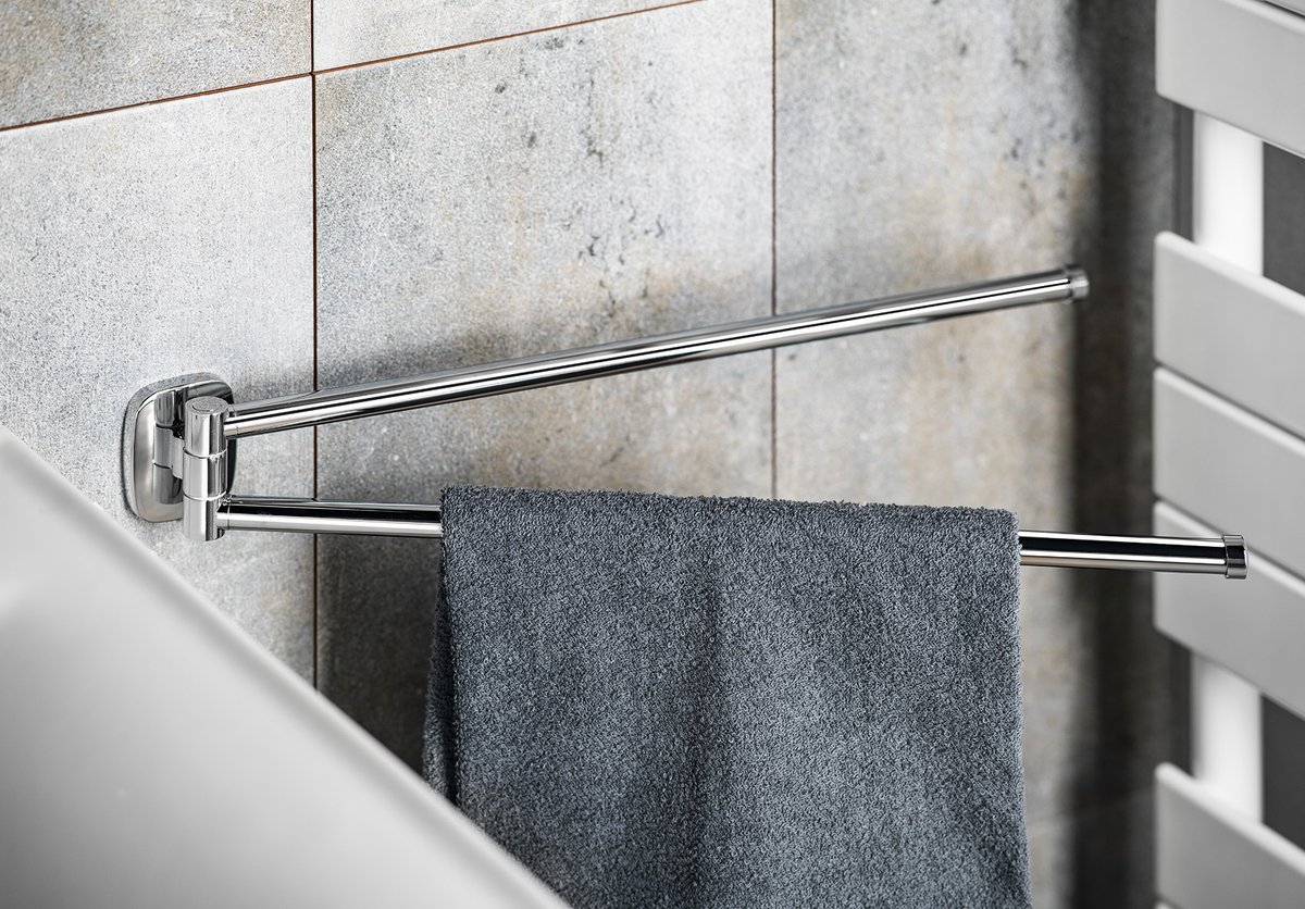 Aqualine RUMBA dvojitý držák ručníků otočný 450mm, chrom, s ručníkem na stěně
