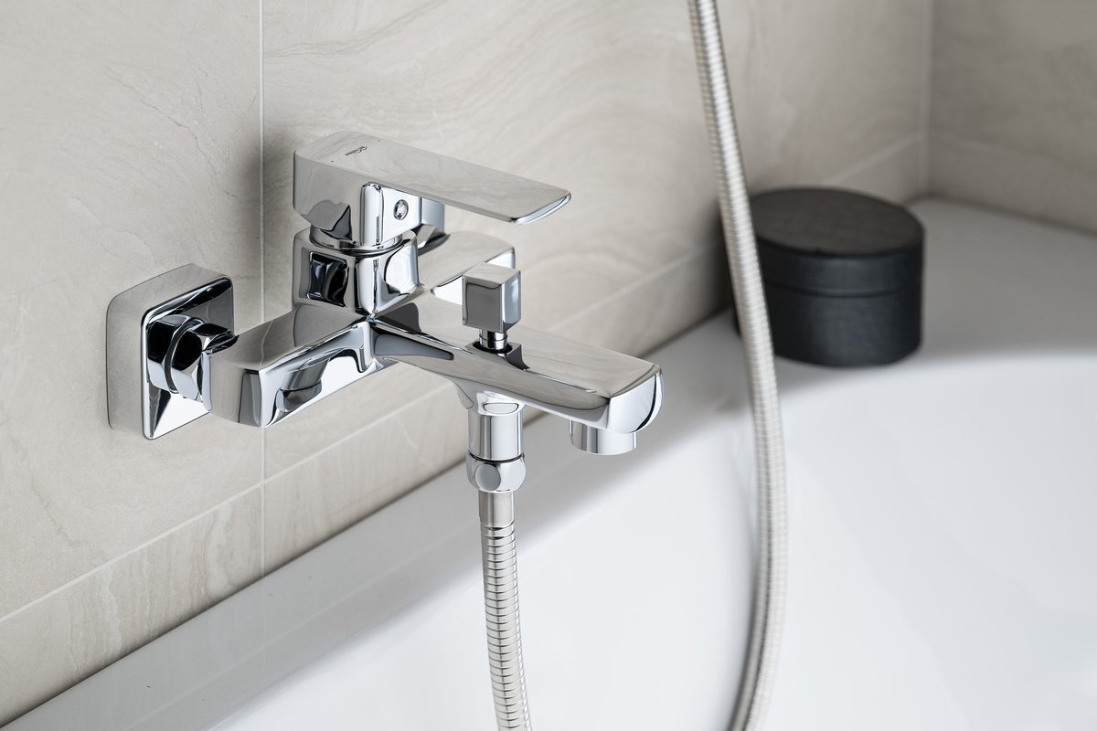 Aqualine FACTOR nástěnná vanová baterie, chrom, na stěně u vany